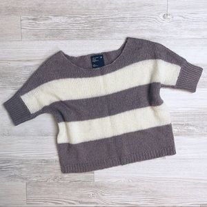 American Eagle Boxy Sweater Size M
